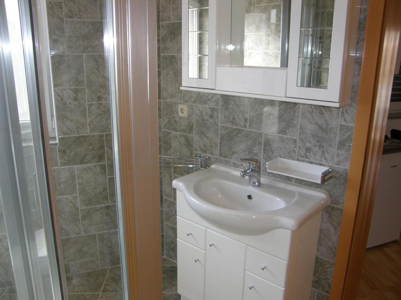 Apartments Pintar Zarok Baška Exteriör bild